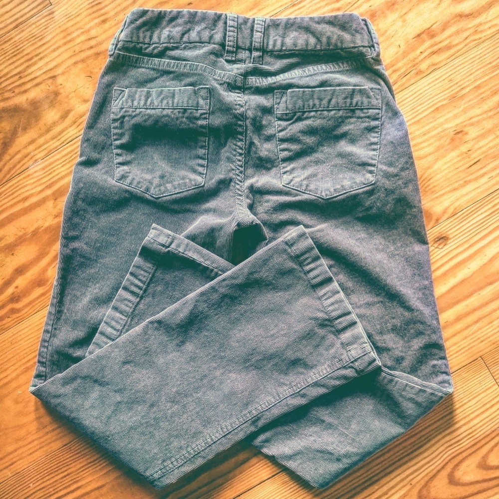 🗿J. Crew Favorite Fit Dark Grey Corduroy Jeans